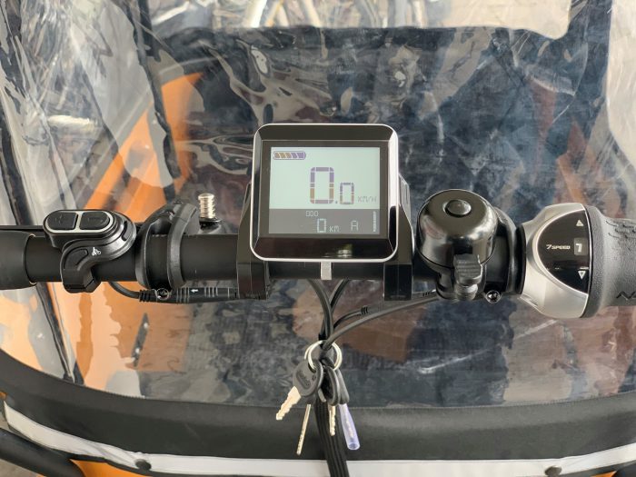 Popal elektrische bakfiets Cangoo Buckle 7V Mat Zwart display 2